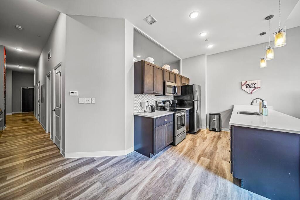 클리블랜드 2Br Unit In The Heart Of Dt With View Of Playhouse Square, Pool & Gym Access- 305 아파트 외부 사진